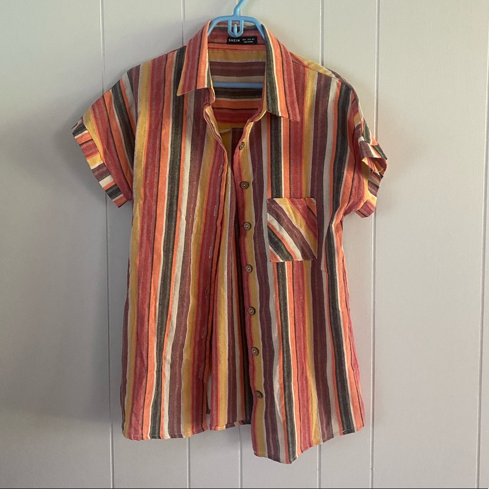 Shein button up size small